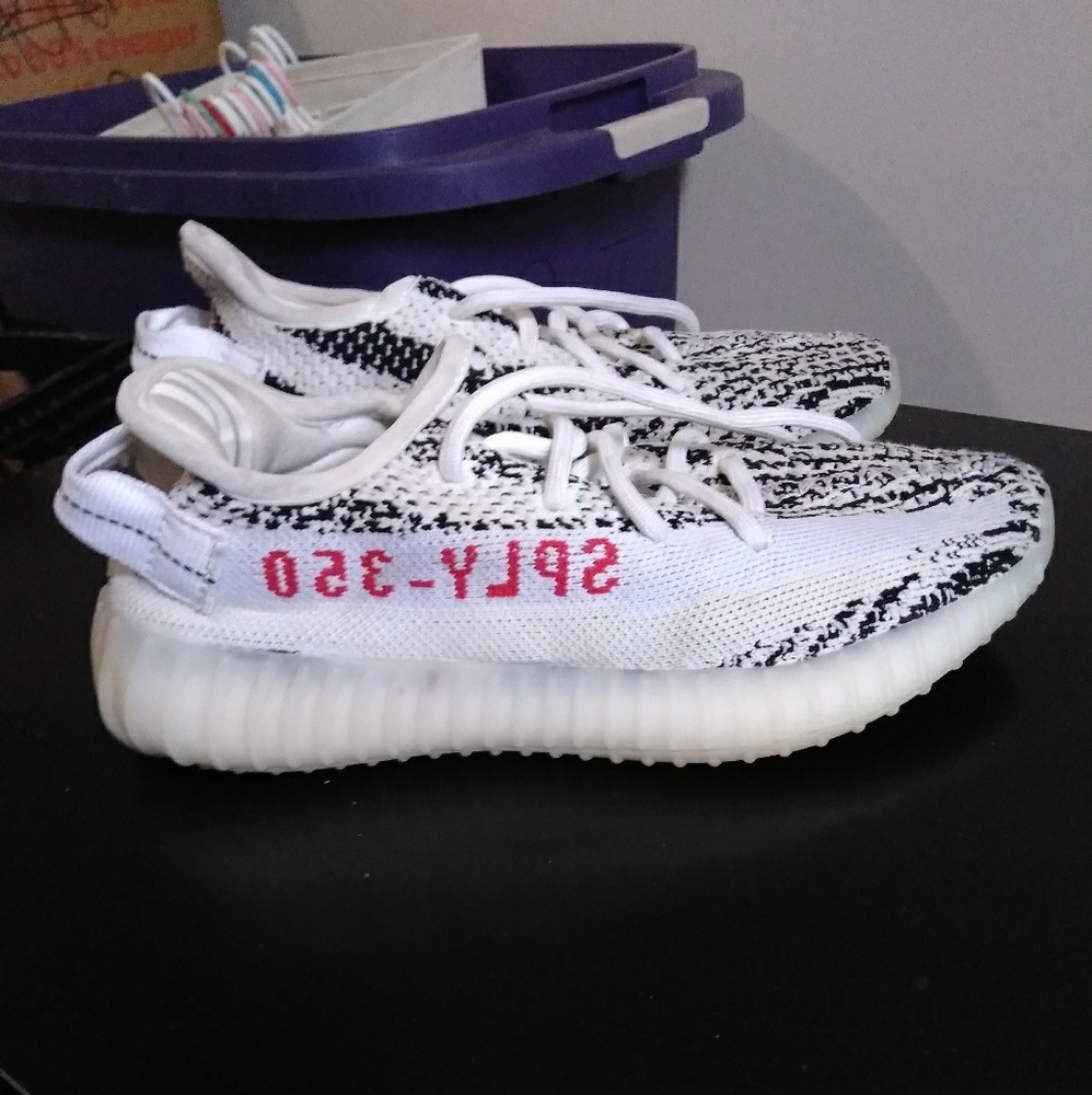 Adidas Yeezy Boost 350 Size 5